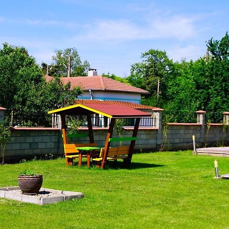 Вила Релакс - Villa Relax Sokolovo Exterior photo