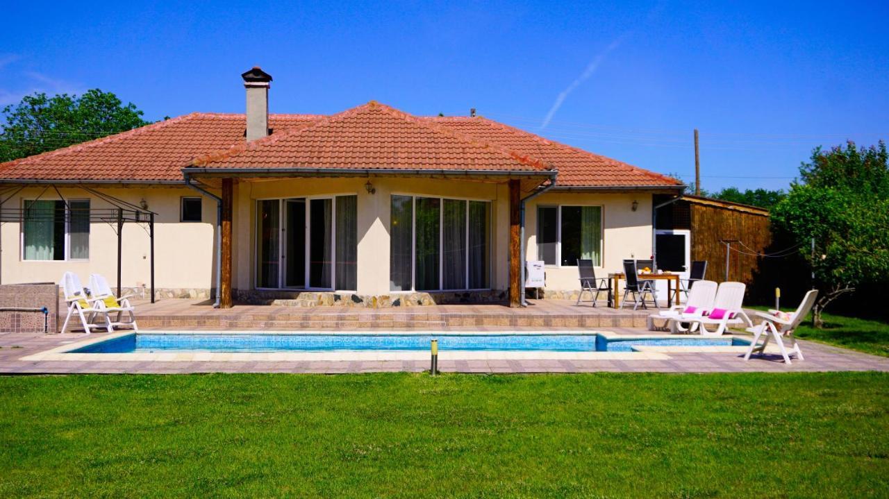 Вила Релакс - Villa Relax Sokolovo Exterior photo