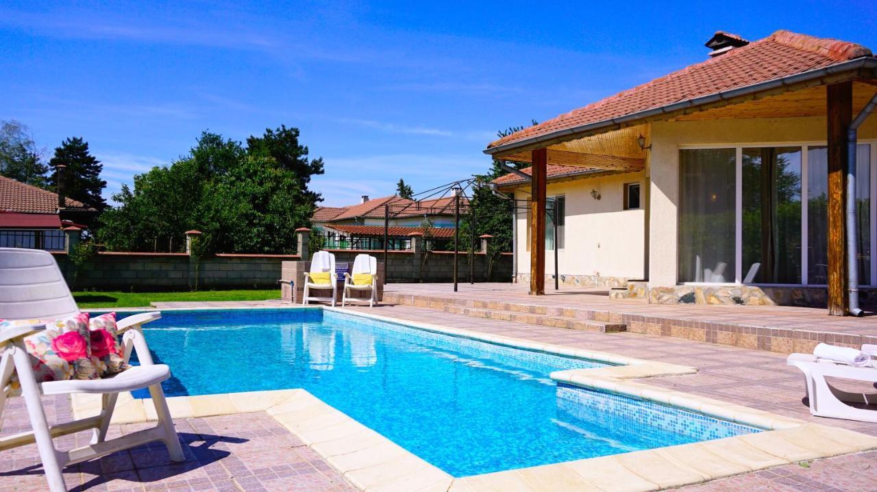 Вила Релакс - Villa Relax Sokolovo Exterior photo